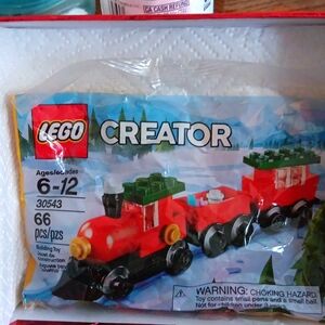 New LEGO Creator 30543 Holiday Christmas Train